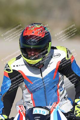 media/Jan-15-2026-Racers Edge (Thu) [[dfebeb70ab]]/2-A Group/Session 5 Turn 2/